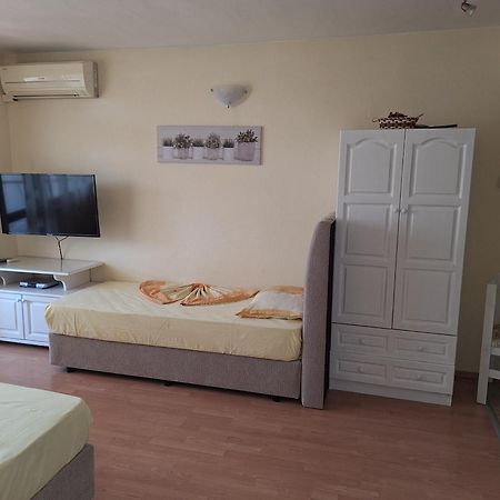 Primorski Briz Guest House Приморско Экстерьер фото