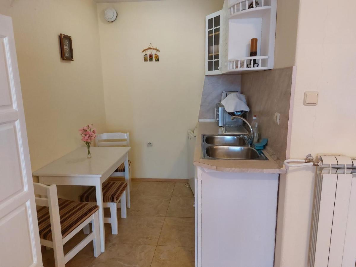 Primorski Briz Guest House Приморско Экстерьер фото